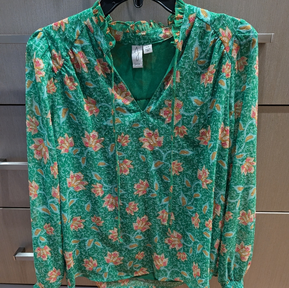 Joie Greenwich green floral peasant blouse Size Medium